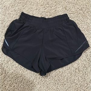 Lululemon Hotty Hot High-Rise Short